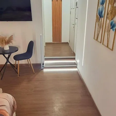 Italo House Bed & Breakfast