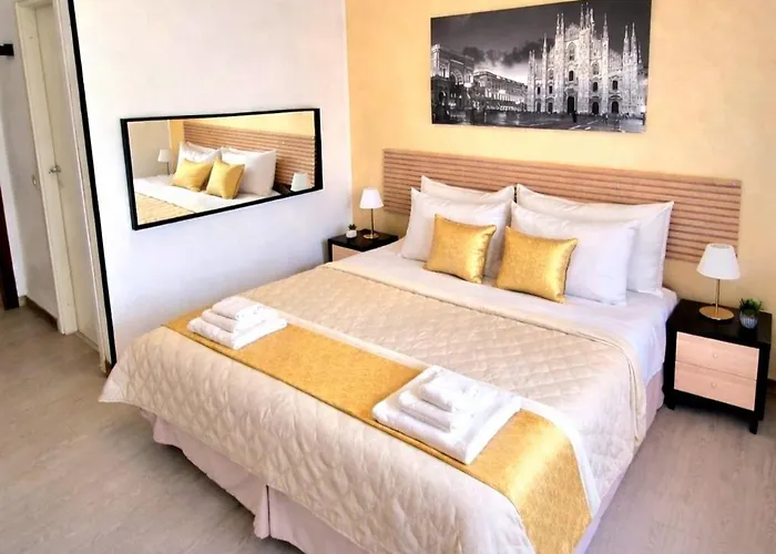 Bed & Breakfast Italo House Opera