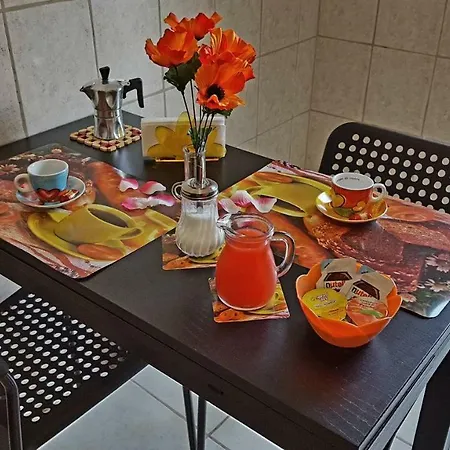 Italo House * О́пера